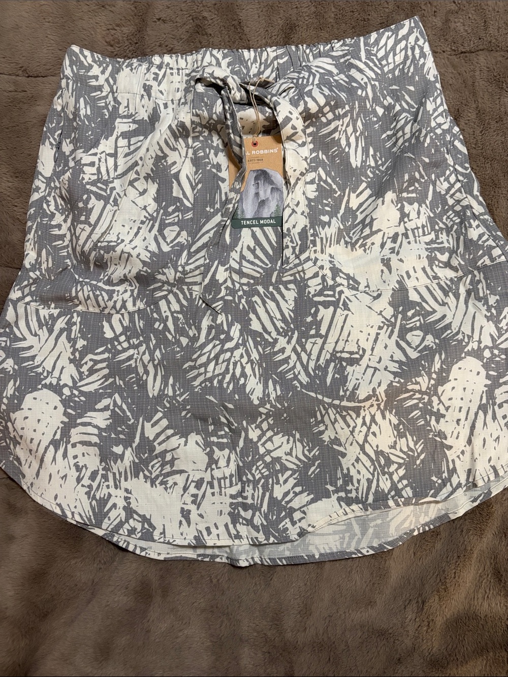Royal Robbins Grey and White Printed A-Line Skirt